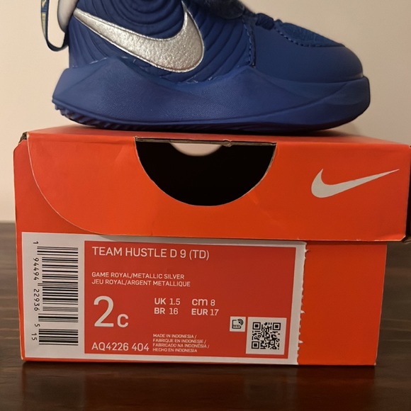 Nike Team Hustle D 9 (TD) - Picture 4 of 4